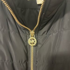 Michael Kors black puffy vest women’s 2X